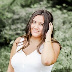 Meet your Posher, Jenna